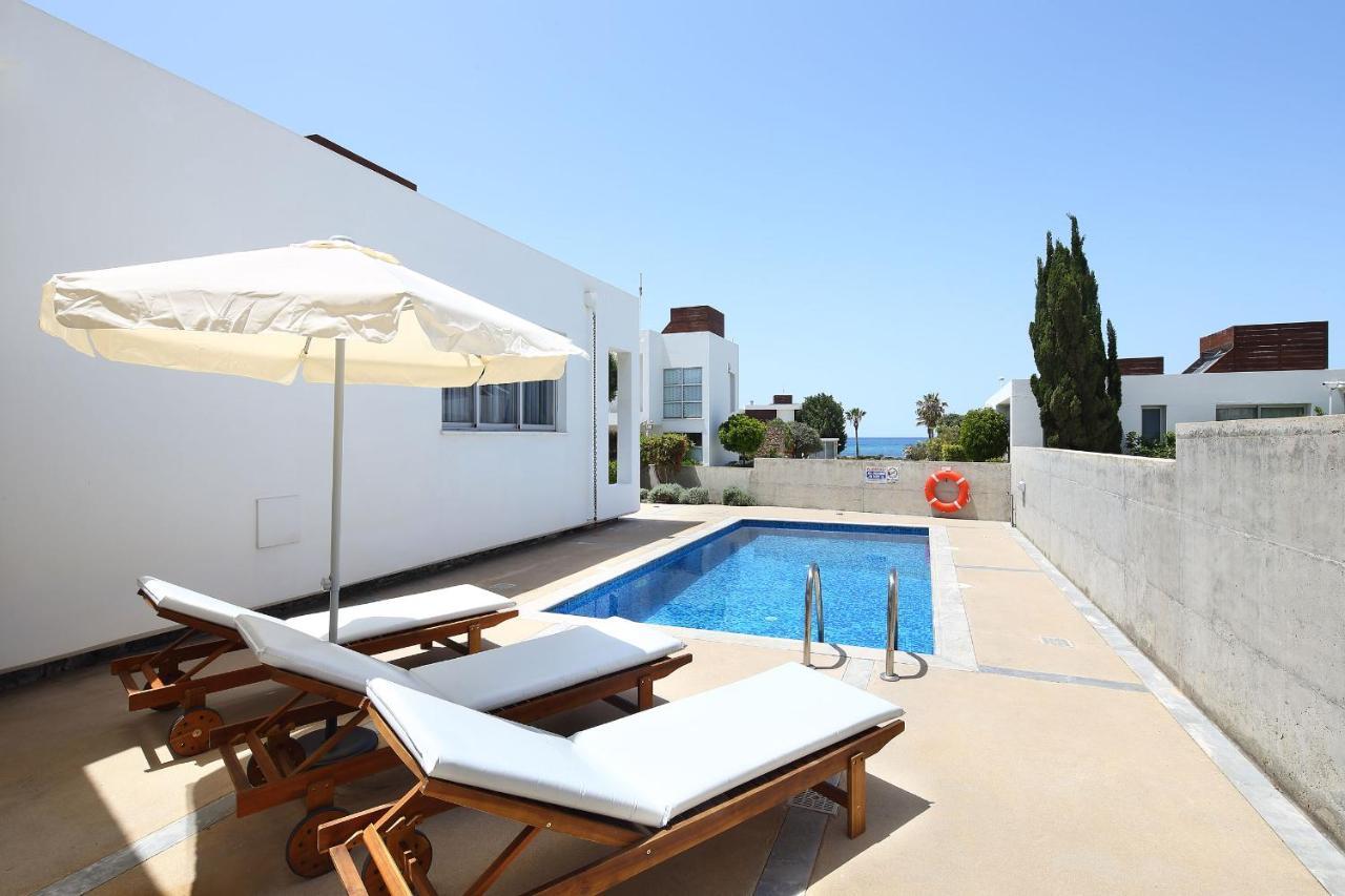 Paradise Cove Luxurious Beach Villas Paphos Eksteriør bilde