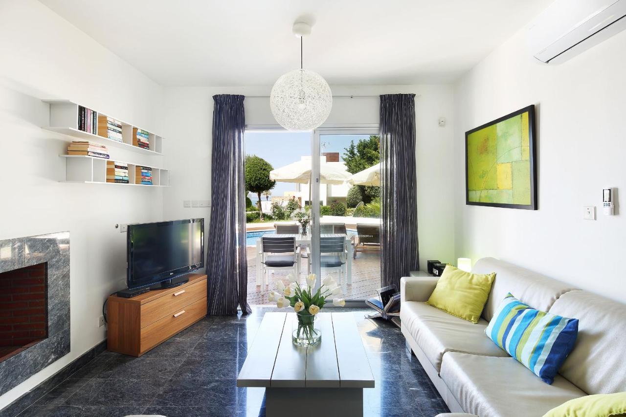 Paradise Cove Luxurious Beach Villas Paphos Eksteriør bilde